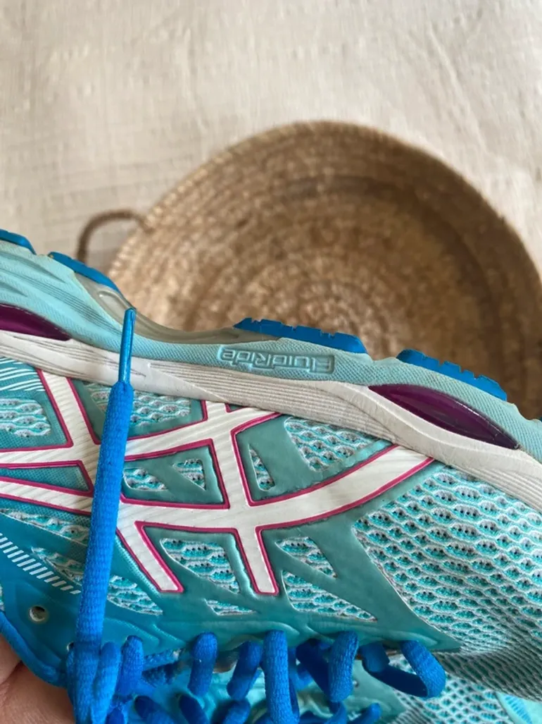 Used Asics Gel Cumulus 18 bike — image 10 of 10