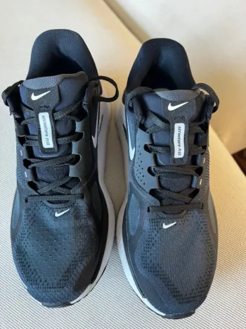 Tweedehands Nike Structure Plus ZoomX bike — afbeelding 3 van 10