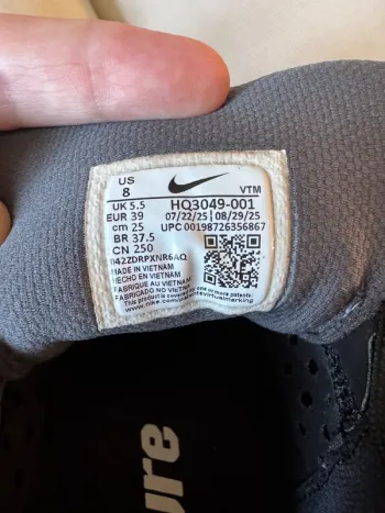 Tweedehands Nike Structure Plus ZoomX bike — afbeelding 9 van 10