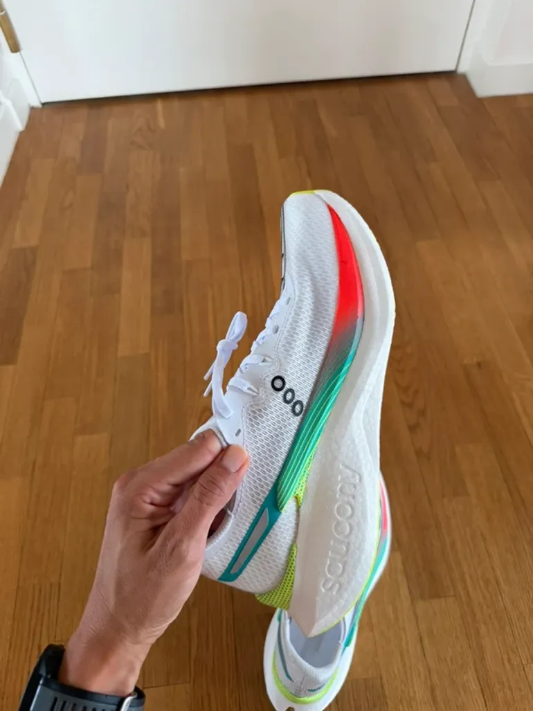 Używany Saucony Endorphin Pro 5 bike — zdjęcie 9 z 11