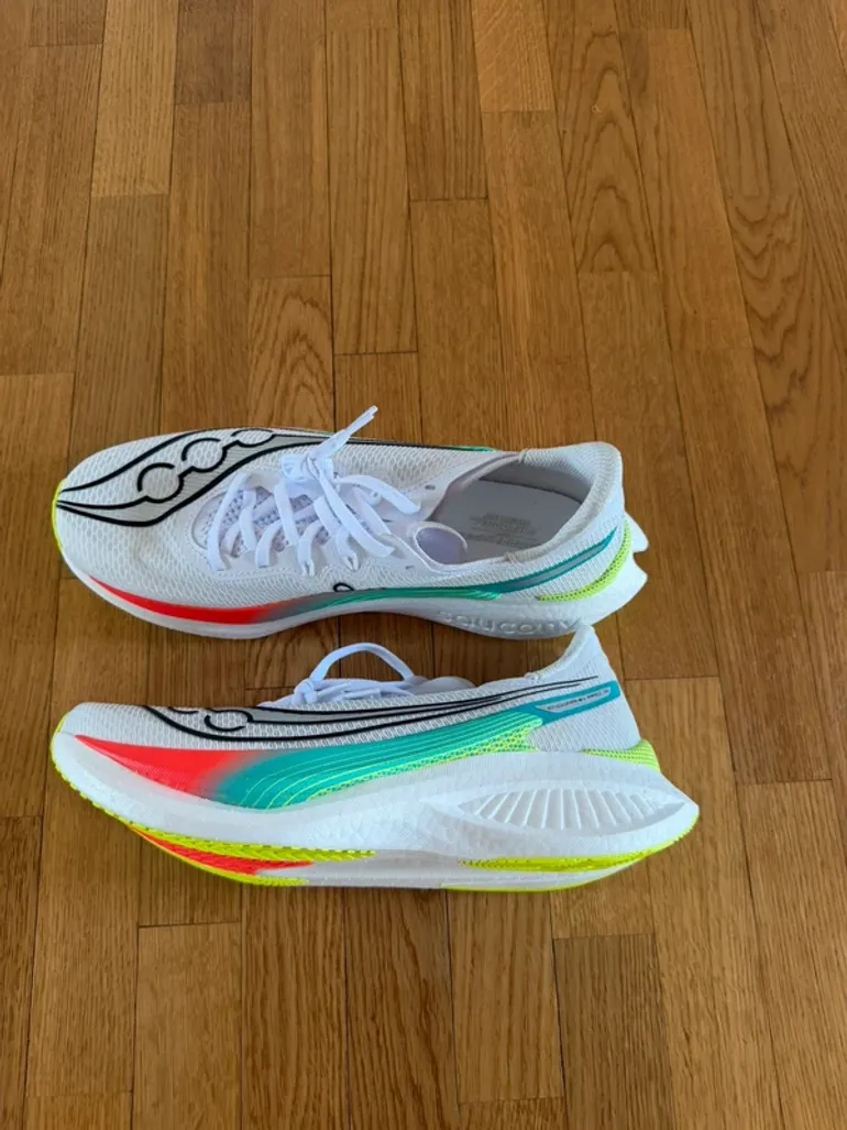 Używany Saucony Endorphin Pro 5 bike — zdjęcie 2 z 11