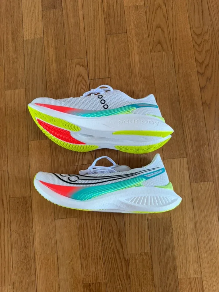 Używany Saucony Endorphin Pro 5 bike — zdjęcie 3 z 11