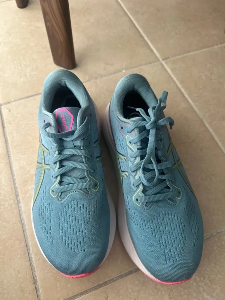 Used Asics Gel Kayano 30 bike — image 2 of 6