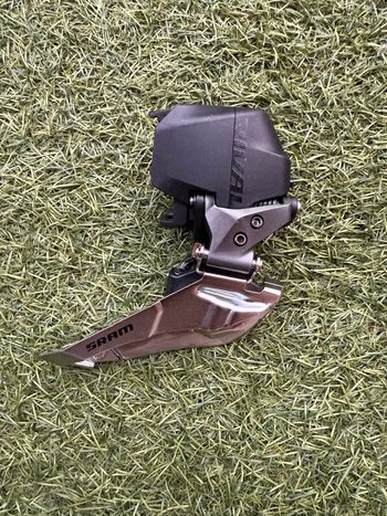 Used Sram Rival D1 Etap Axs 12V 2026 bike — image 7 of 8