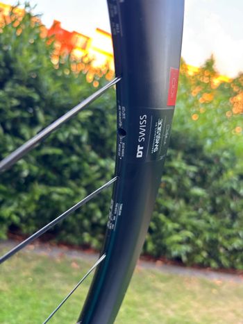 Brugt Dt Swiss Arc 1100 50 mm 2022 bike — billede 2 af 13