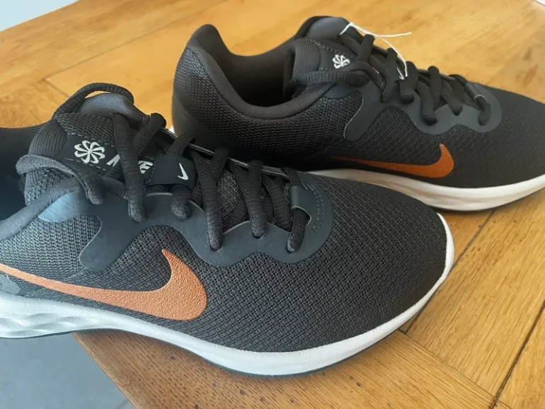 Gebrauchtes Nike Revolution 6 bike — Bild 2 von 5