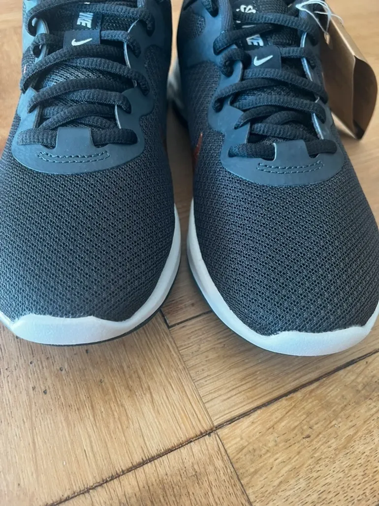 Gebrauchtes Nike Revolution 6 bike — Bild 5 von 5