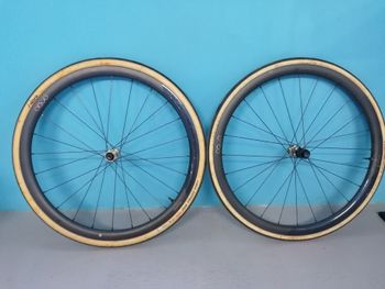 Used Orbea OQUO 35LTD 2025 bike — image 2 of 8