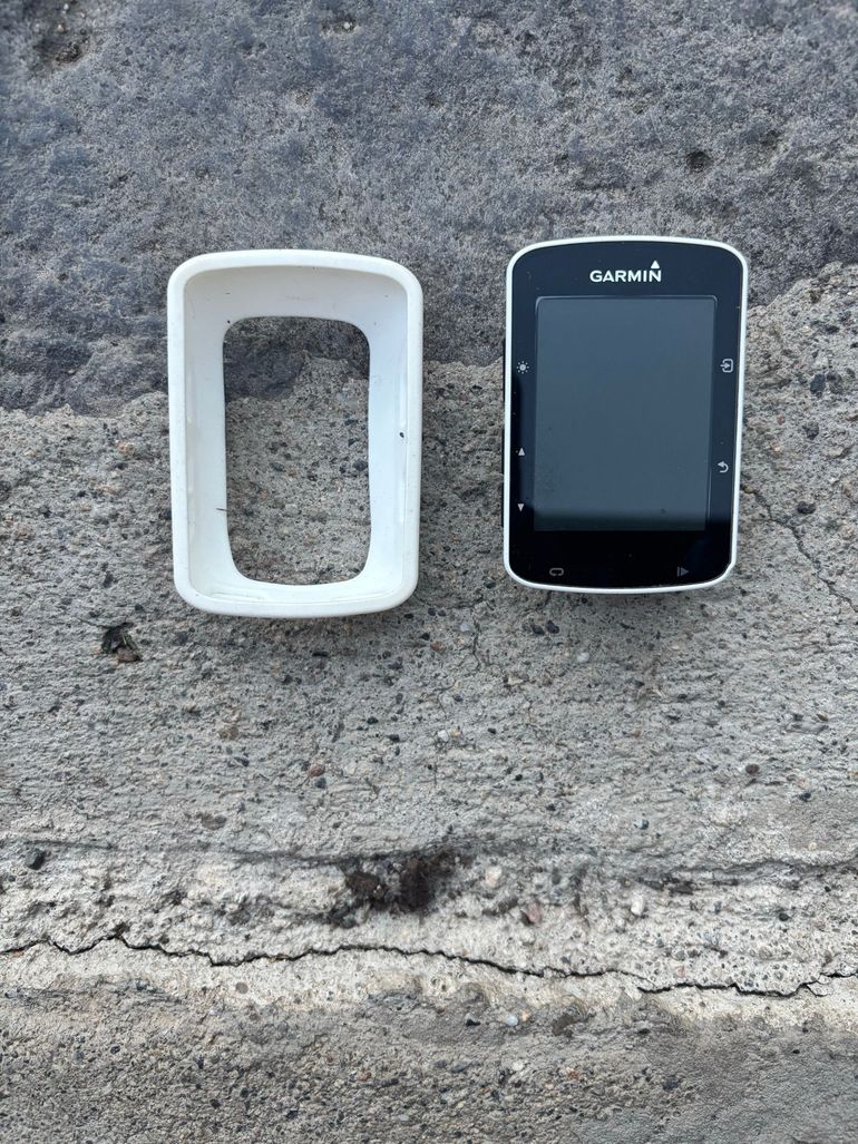Used Garmin Edge 520 GPS Bike Computer bike — image 2 of 2
