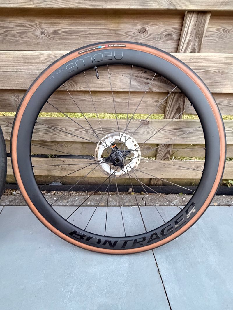Tweedehands Bontrager Aeolus Pro 37 2025 bike — afbeelding 4 van 7