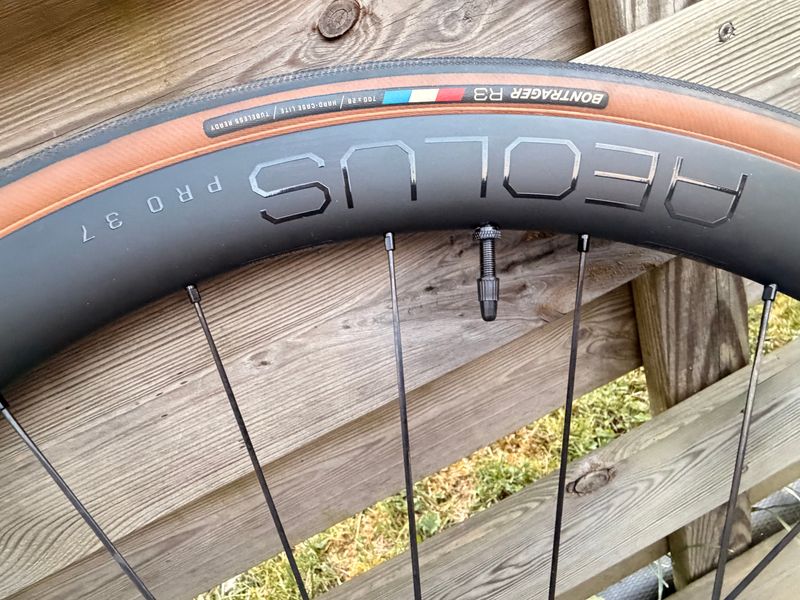 Tweedehands Bontrager Aeolus Pro 37 2025 bike — afbeelding 2 van 7