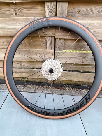 Used Bontrager Aeolus Pro 37 2025 bike — image 5 of 7