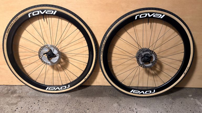 Použité Specialized Roval Rapide C38 Carbon Wheel Set 2023 bike — obrázek 1 z 3