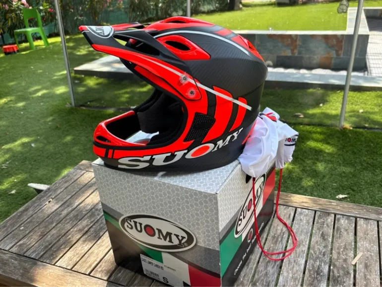 Used Suomy Jumper Carbon bike — image 1 of 3