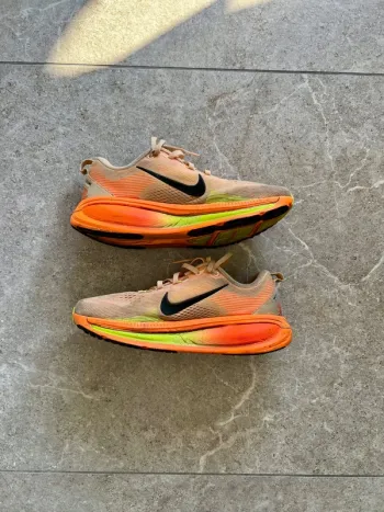 Gebrauchtes Nike Vomero bike