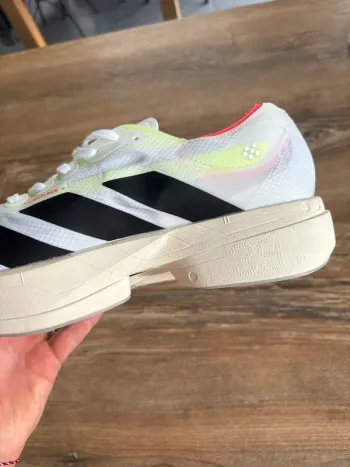 Used Pro Adizero adios 4 bike — image 2 of 5