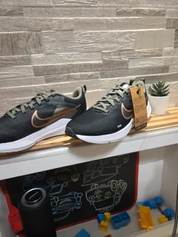 Używany Nike Downshifter 12 bike