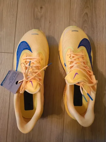 Nike Zoom Fly 6 bike usato — immagine 3 di 6