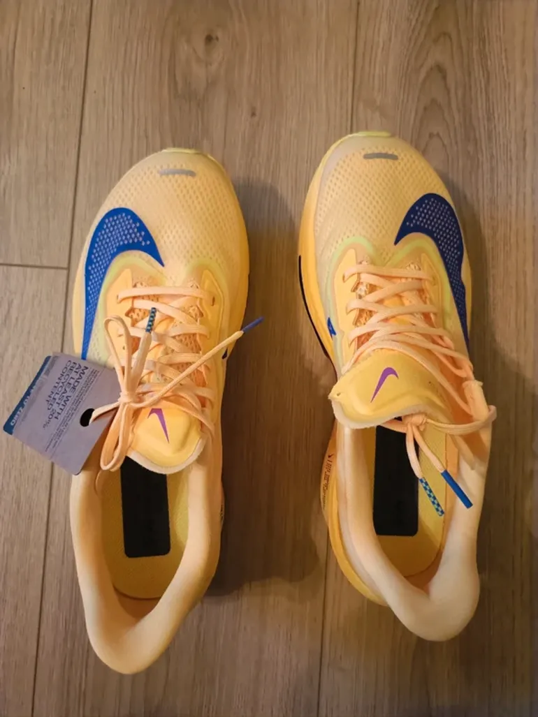 Nike Zoom Fly 6 bike usato — immagine 3 di 6