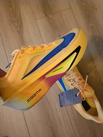 Nike Zoom Fly 6 bike usato — immagine 5 di 6