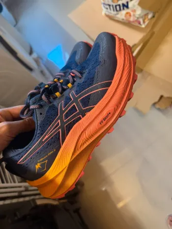 Brugt Asics Trabuco Max 2 bike