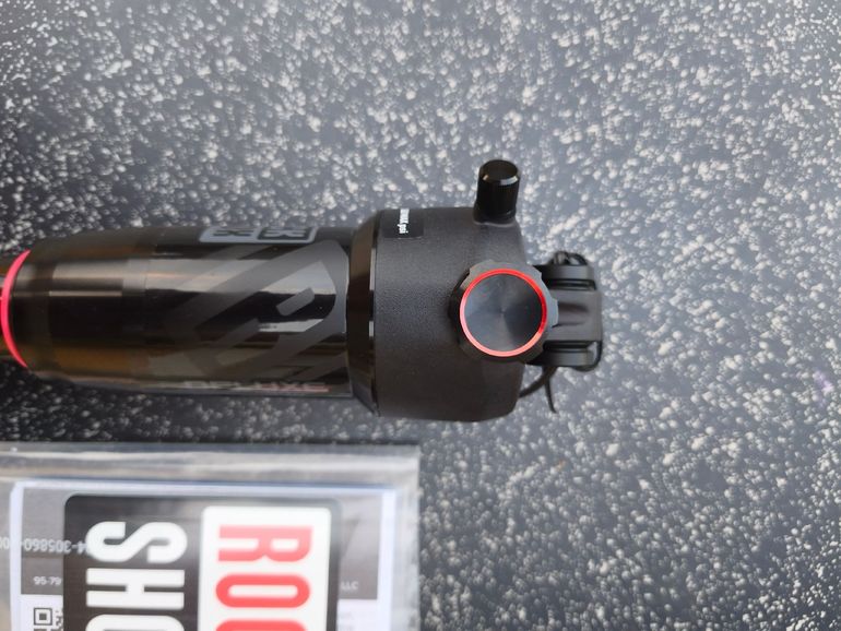 Used RockShox Deluxe Select 190x45 bike — image 4 of 6
