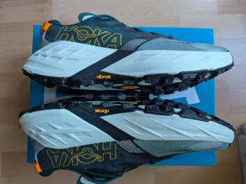 Used Hoka Speedgoat 7 bike — image 4 of 5