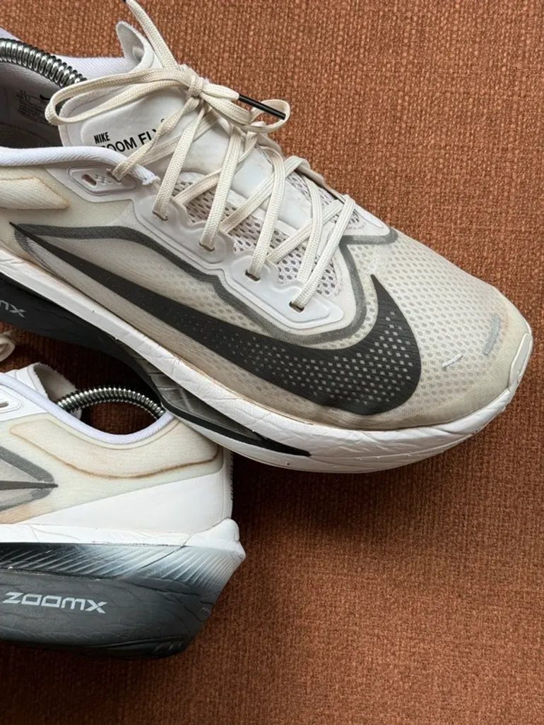 Używany Nike Zoom Fly 6 bike — zdjęcie 3 z 9