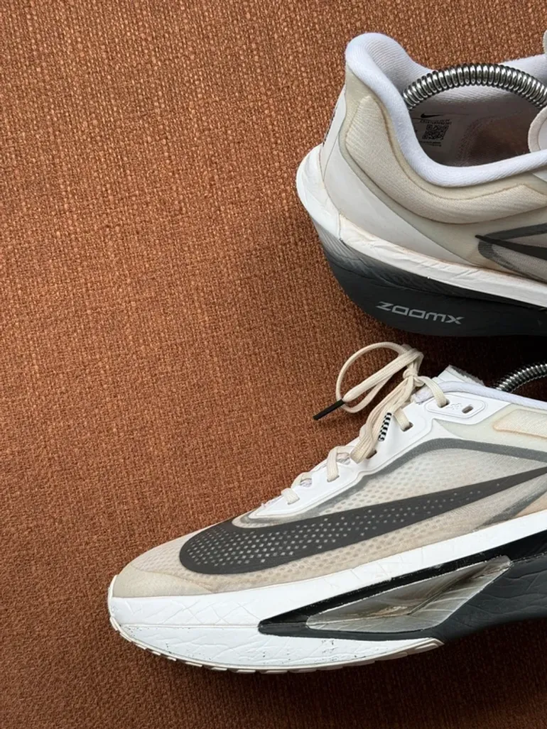 Używany Nike Zoom Fly 6 bike — zdjęcie 2 z 9