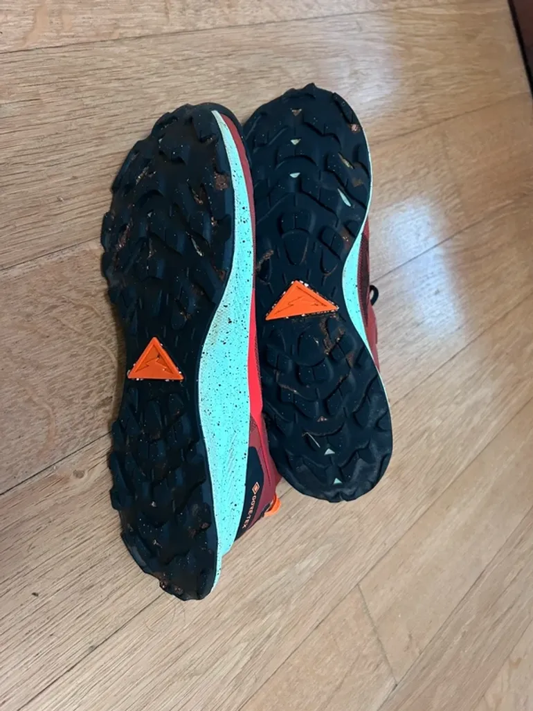 Used Nike Trail Running Shoes Gore-Tex bike — image 3 of 4