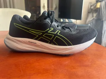 Used Asics FlyteFoam bike — image 5 of 5