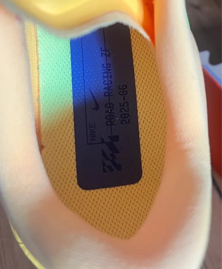 Tweedehands Nike Zoom Fly 06 bike — afbeelding 5 van 6