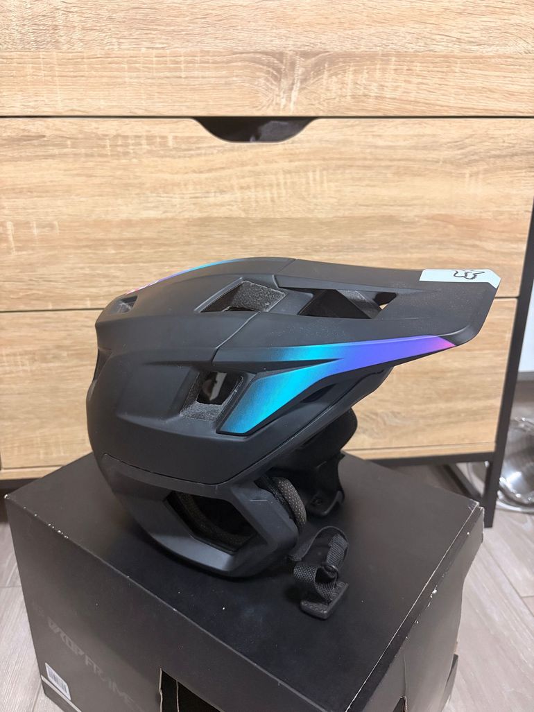 Fox Racing Dropframe Helmet bike de segunda mano — imagen 1 de 6