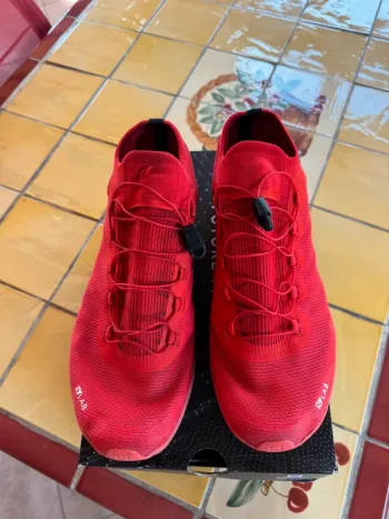 Used Salomon trail shoes bike — image 3 of 5