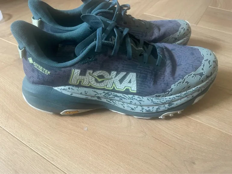 Used Hoka Speedgoat 6 GTX bike — image 1 of 5