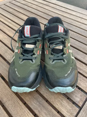Brugt Asics Trabuco 12 bike