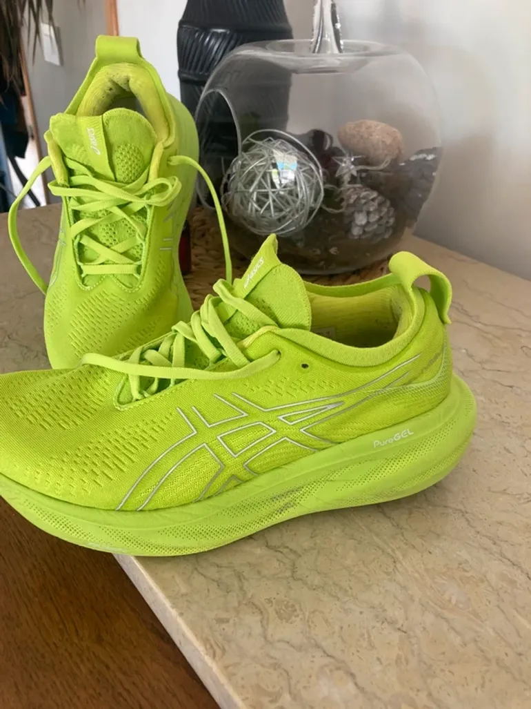 Used Asics Gel-Nimbus 25 bike — image 7 of 10