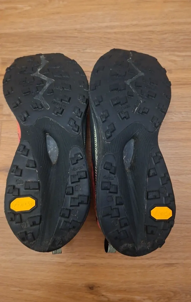 Used New Balance Trail running shoes bike — image 4 of 5
