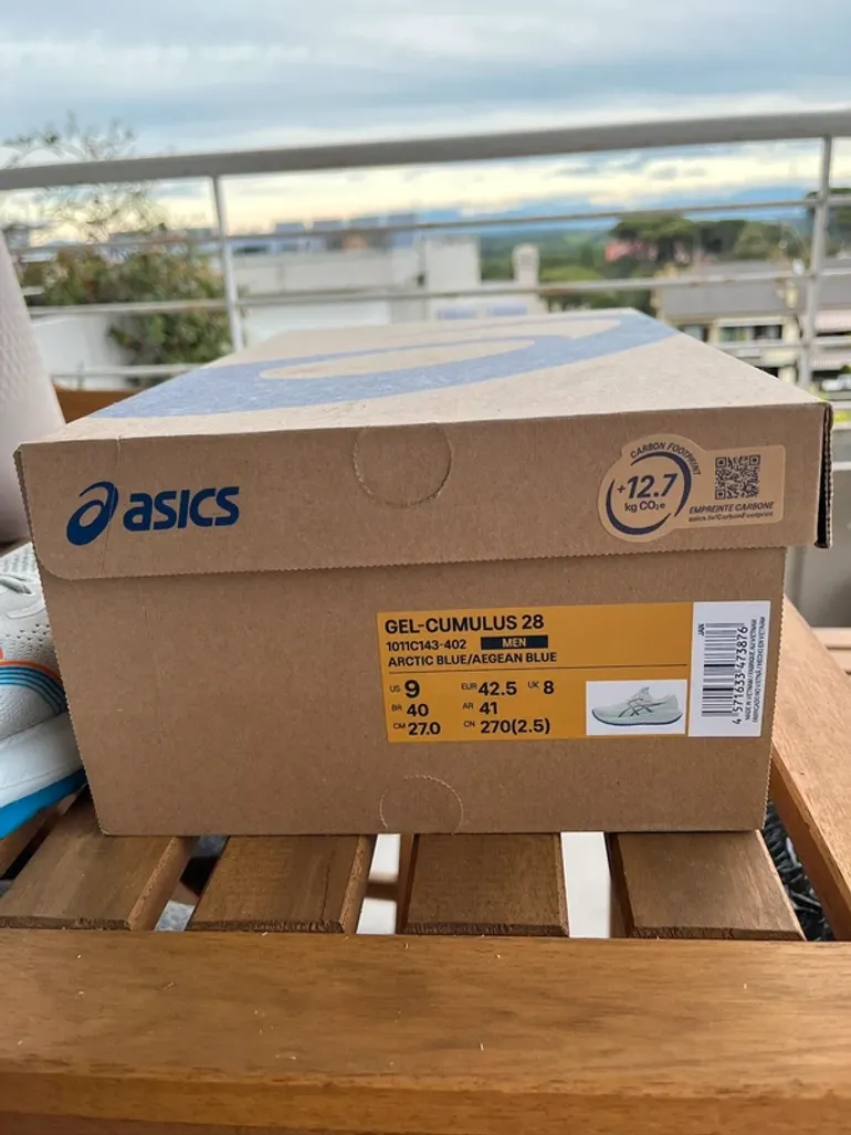 Used Asics Gel Cumulus 28 bike — image 3 of 4