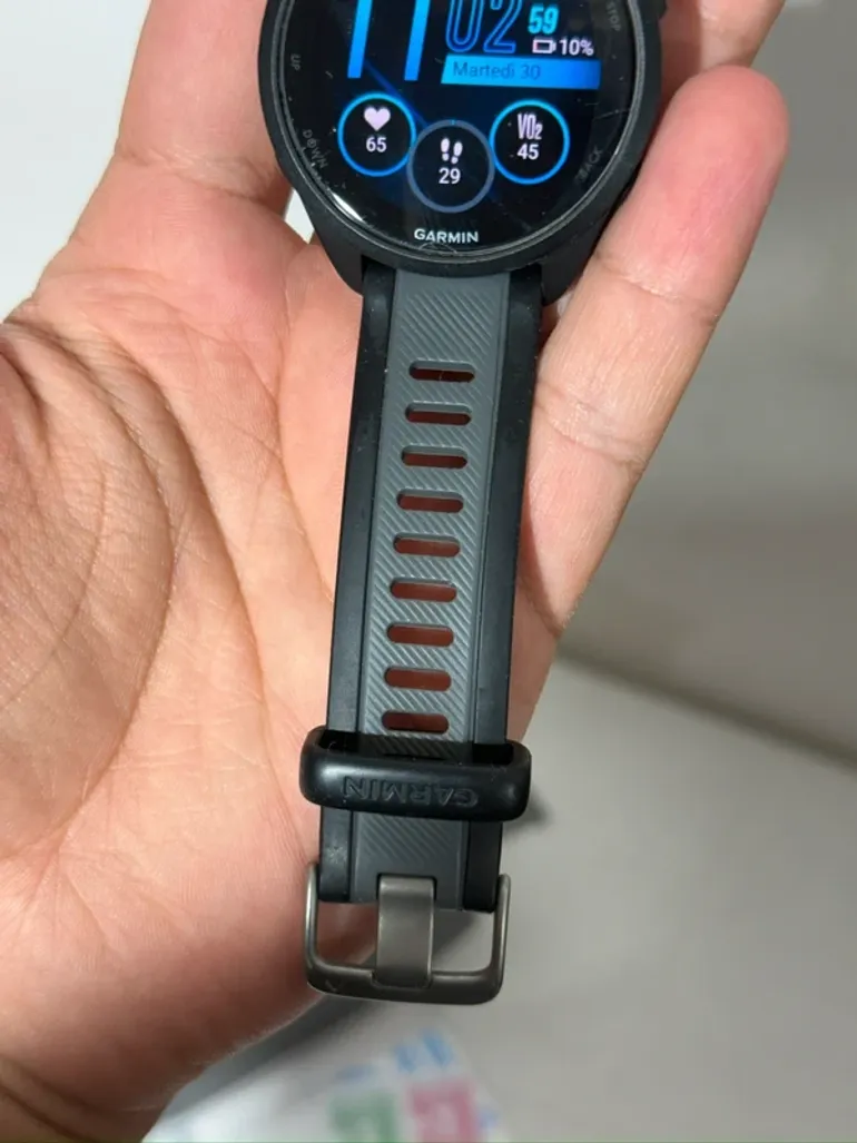 Tweedehands Garmin Forerunner 165 bike — afbeelding 2 van 4