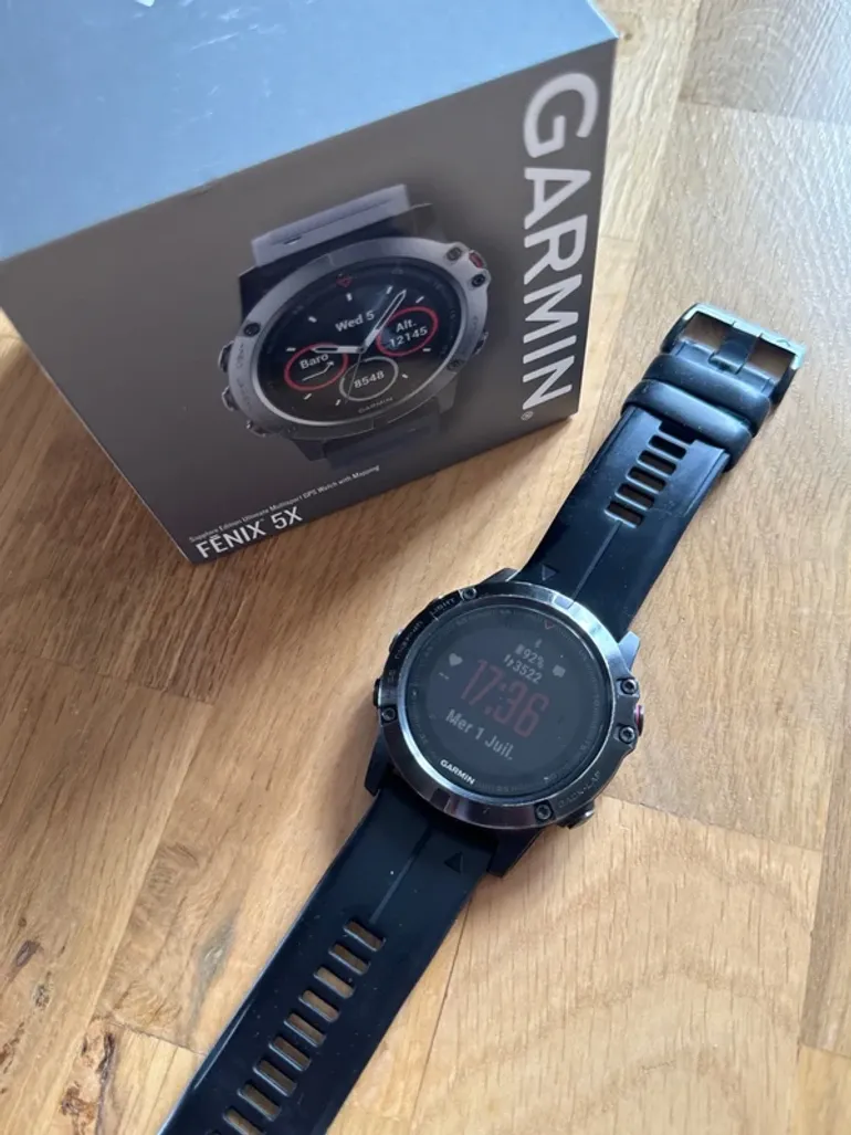 Used Garmin fenix 5X bike — image 2 of 4