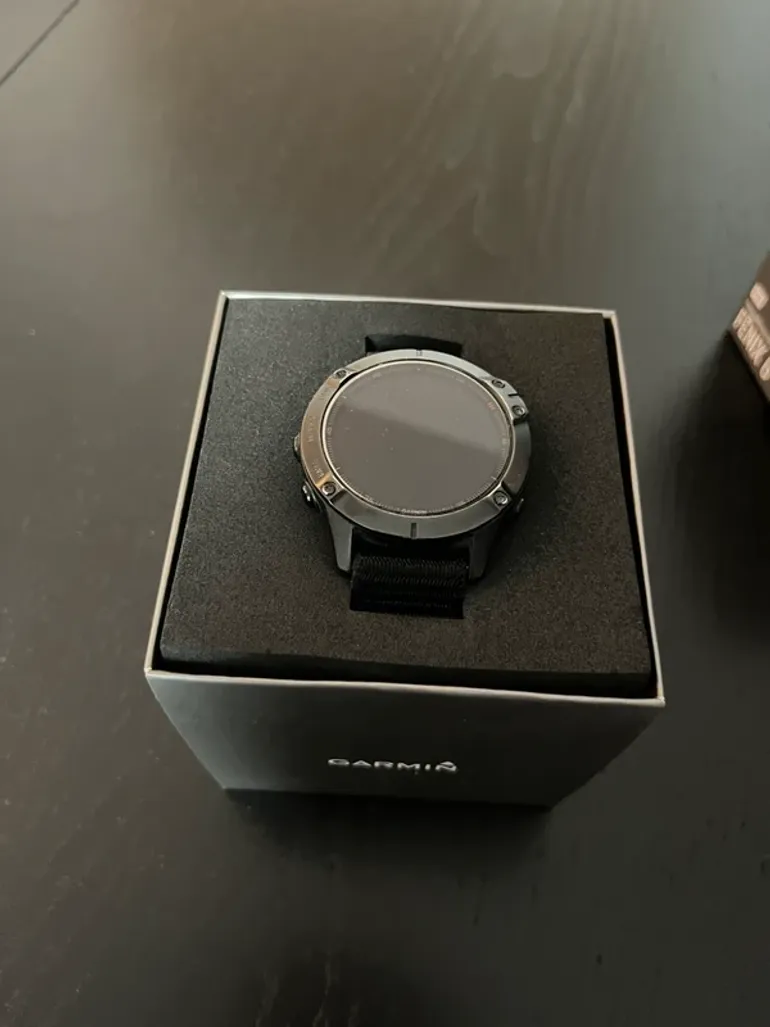 Used Garmin Fenix 6 Pro bike — image 2 of 5