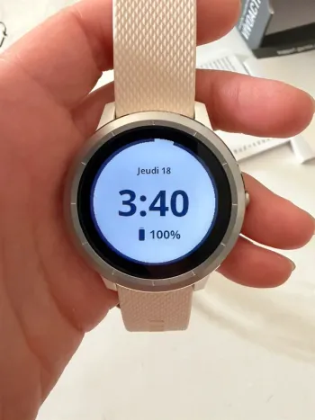 Used Garmin Vivoactive 3 bike — image 3 of 5
