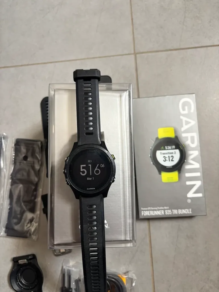 Used Garmin Forerunner 935 bike — image 1 of 4