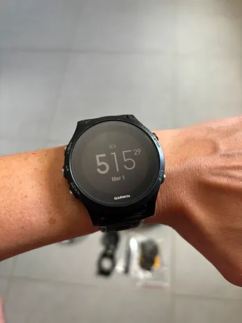 Used Garmin Forerunner 935 bike — image 2 of 4