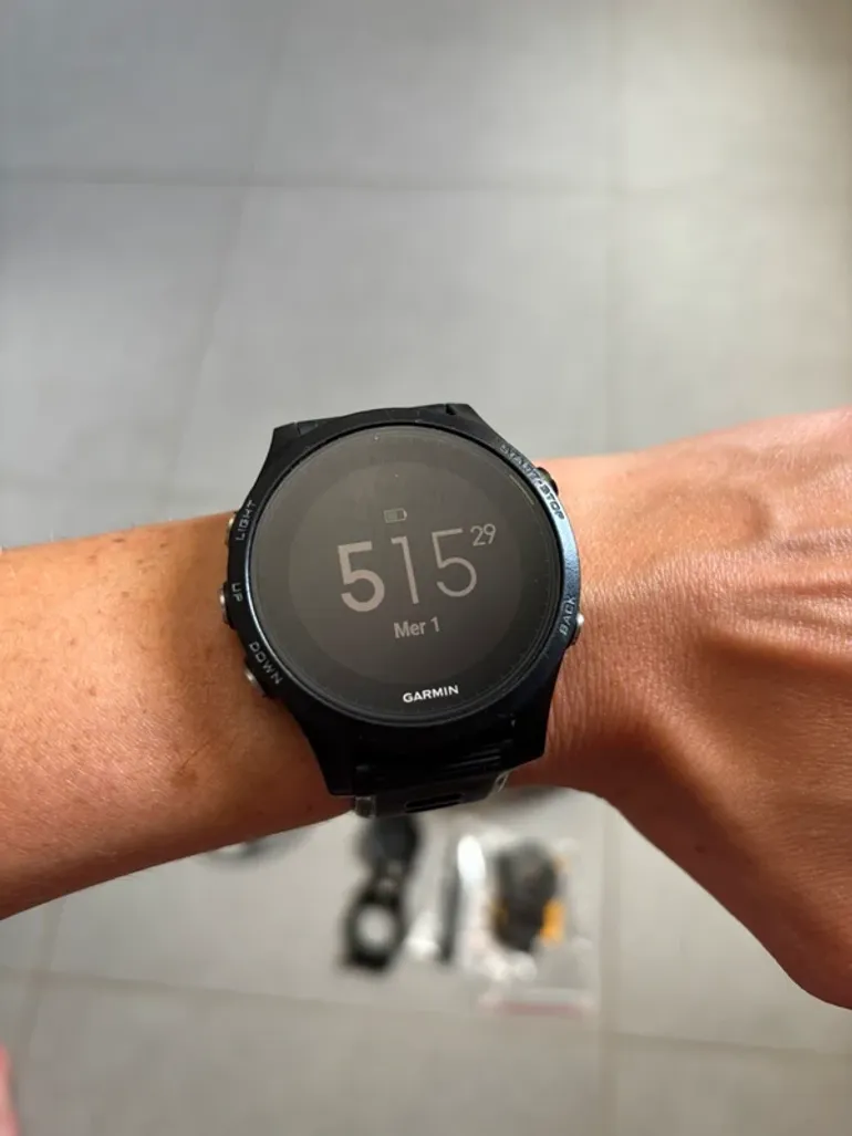 Used Garmin Forerunner 935 bike — image 2 of 4