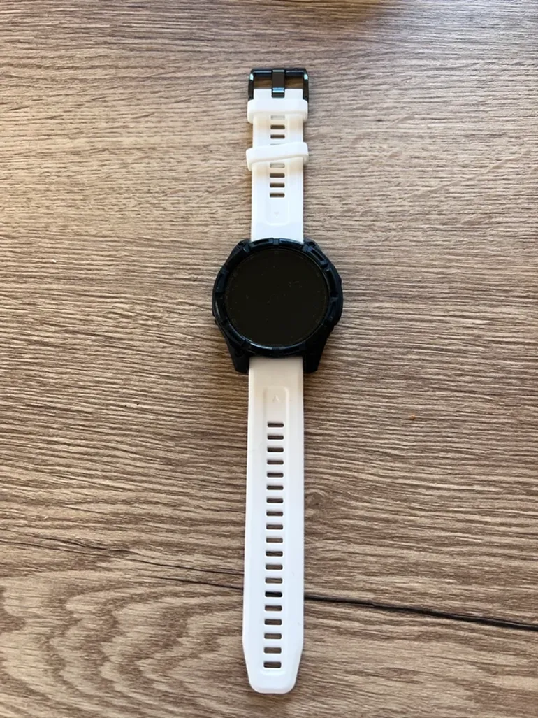 Used Garmin Fenix 8 Amoled Sapphire 47 mm 2025 bike — image 3 of 5