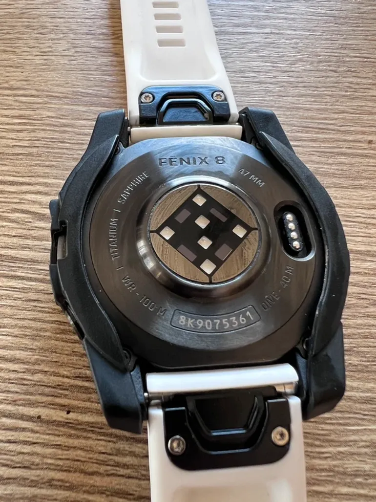 Used Garmin Fenix 8 Amoled Sapphire 47 mm 2025 bike — image 4 of 5