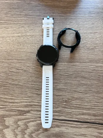 Used Garmin Fenix 8 Amoled Sapphire 47 mm 2025 bike — image 5 of 5