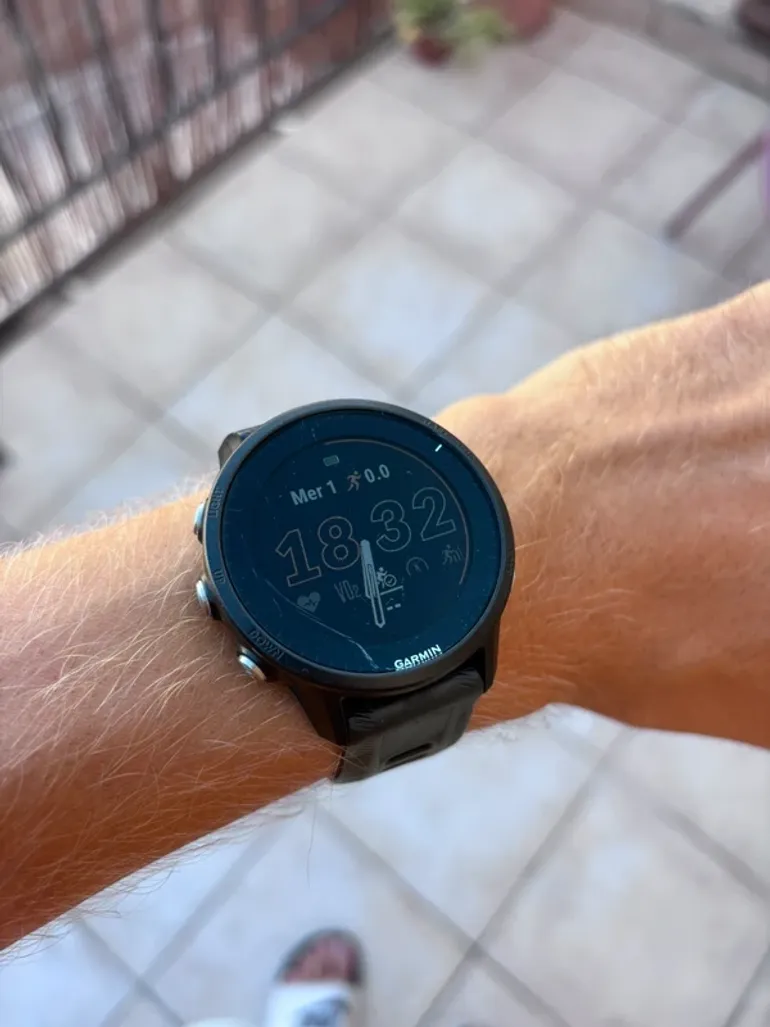 Garmin Forerunner 255 bike d'occasion — image 4 sur 5
